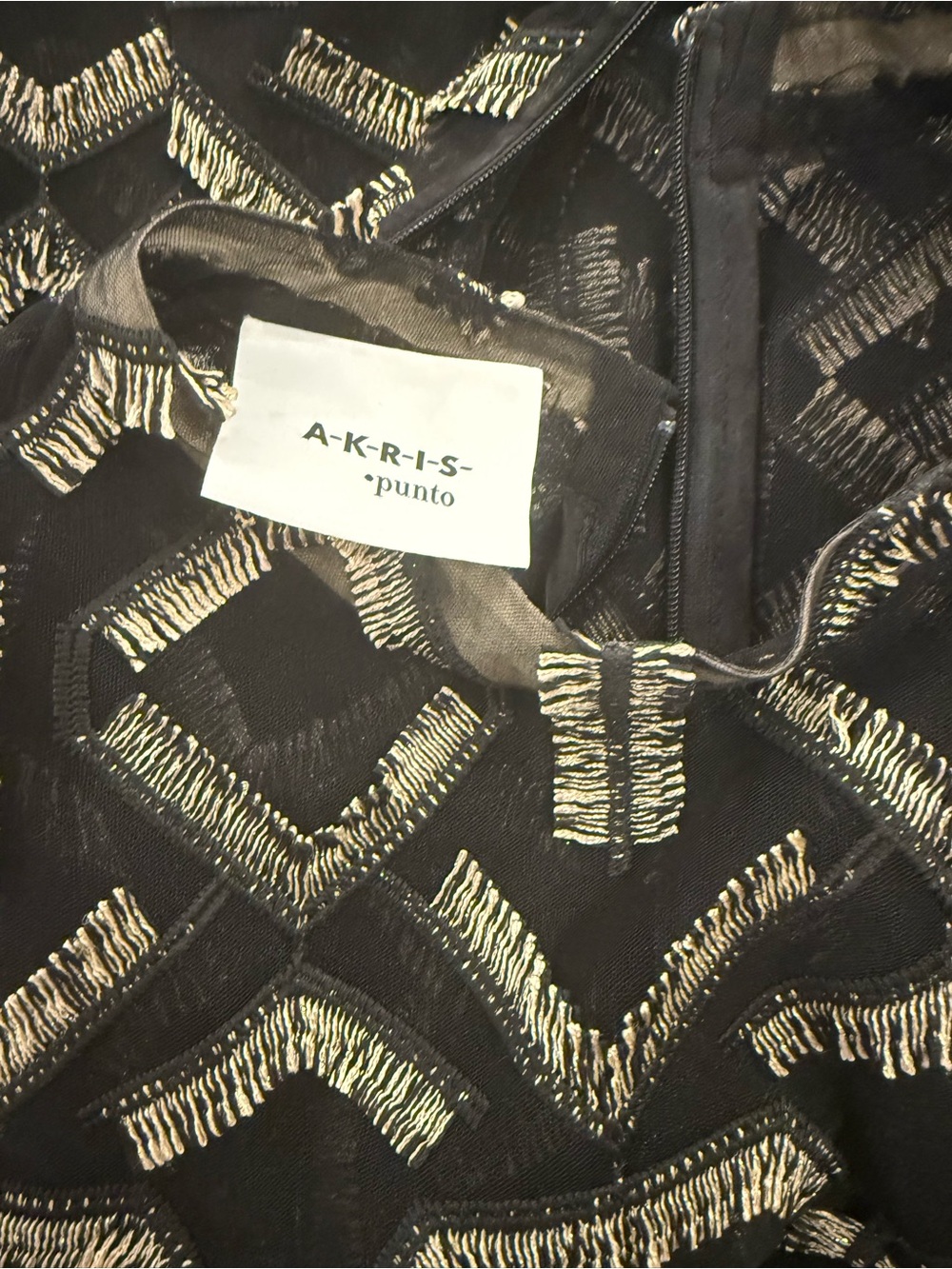 Akris Punto Black and Gold Geometric fringe embellished Dress. Tea length - Picture 7 of 9